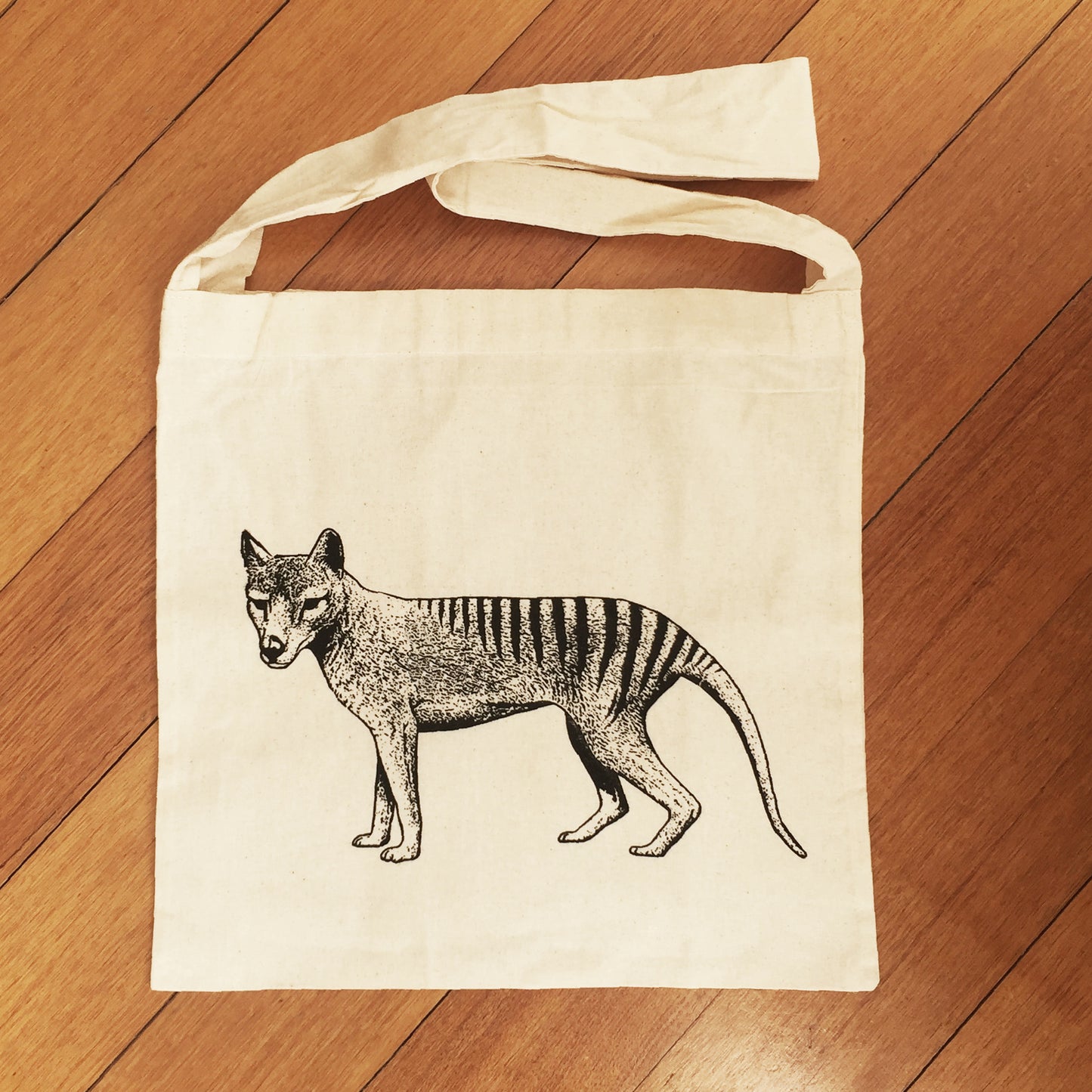 Thylacine bag